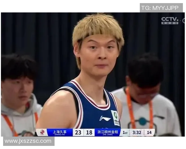 王哲林砍下19分13篮板布莱德索全场24分助力上海险胜广厦